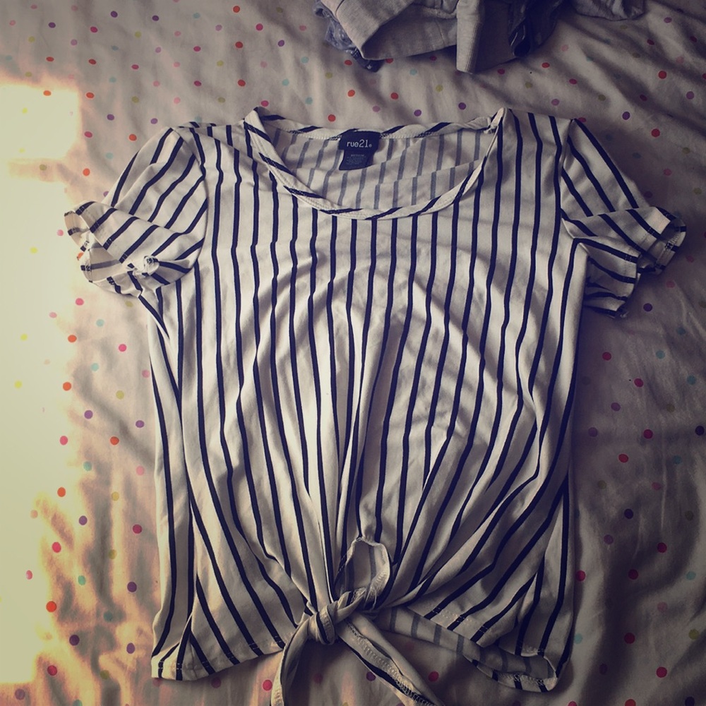 Tied t-shirt